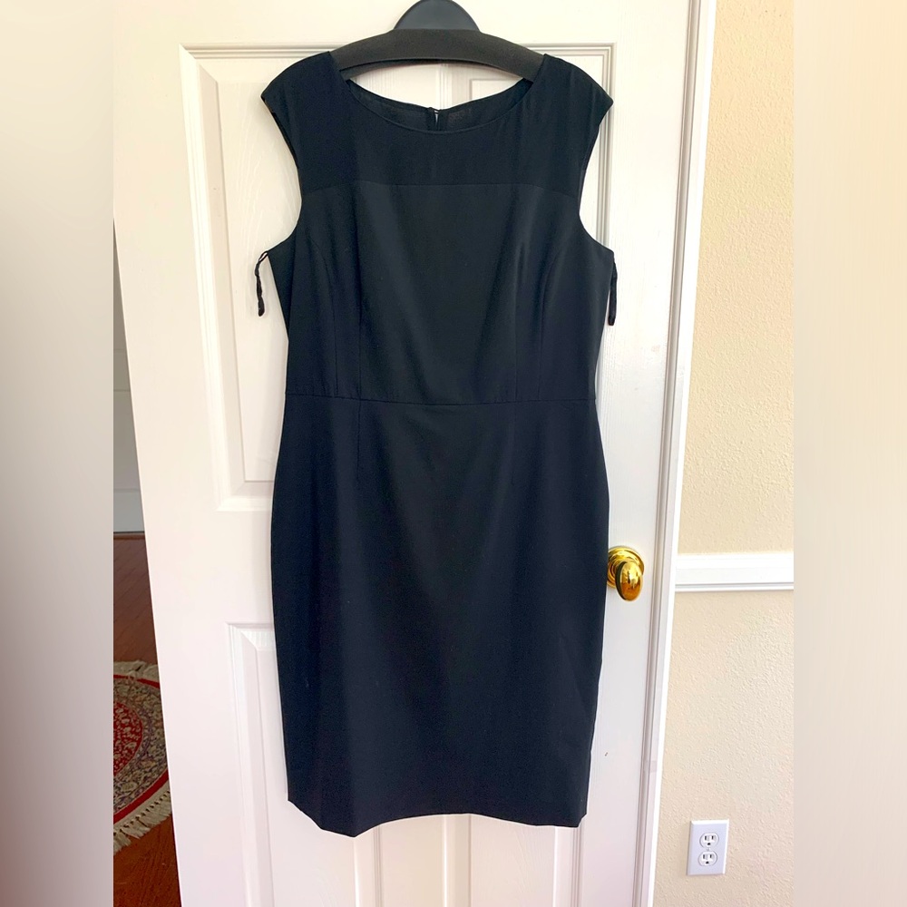 Banana Republic Black Shift Dress: Silk/Wool, Midi, Back Zip & Button. 14 TALL